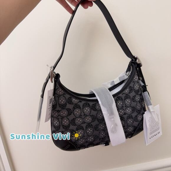 NWT Coach Hamptons Hobo Bag In Crystal Signature Jacquard CW654 Black Silver - Picture 10 of 10